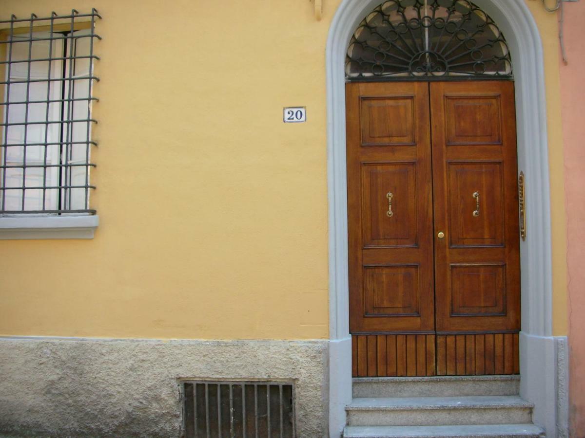 Nice Apartments In Downtown Bologna Exterior foto